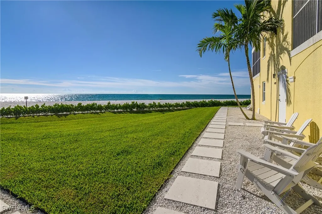 3483 Gulf Shore Boulevard N Naples FL 34103