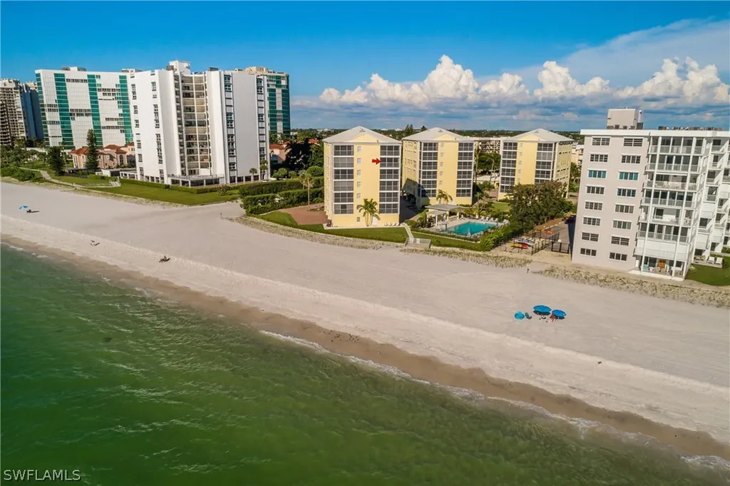 3483 Gulf Shore Boulevard N Naples FL 34103