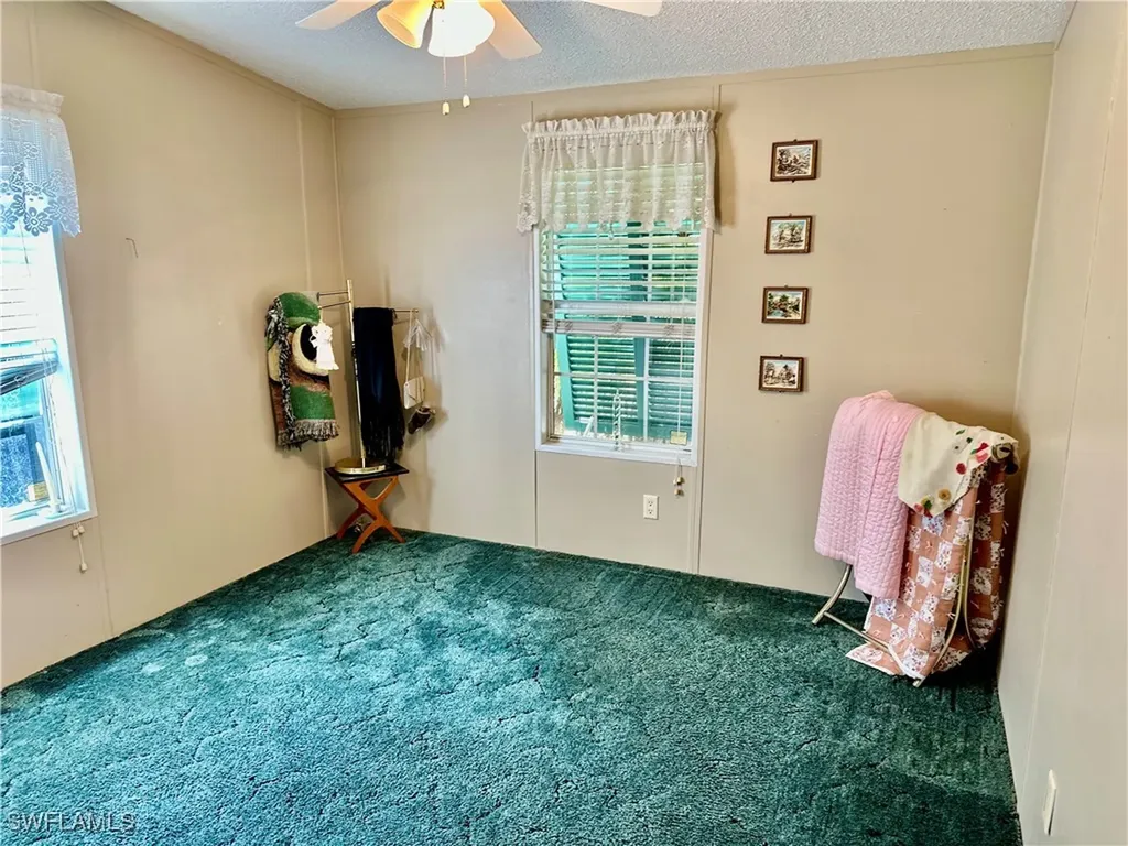 19621 N Tamiami Trail North Fort Myers FL 33903