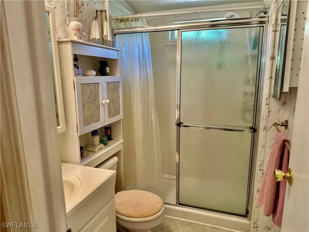 19621 N Tamiami Trail North Fort Myers FL 33903