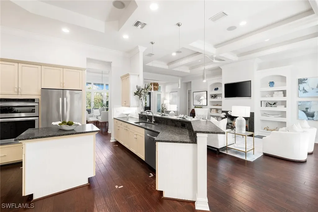 642 Bougainvillea Road Naples FL 34102