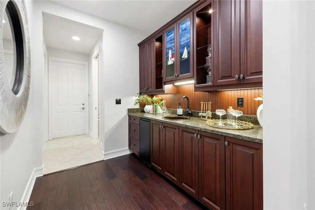 642 Bougainvillea Road Naples FL 34102