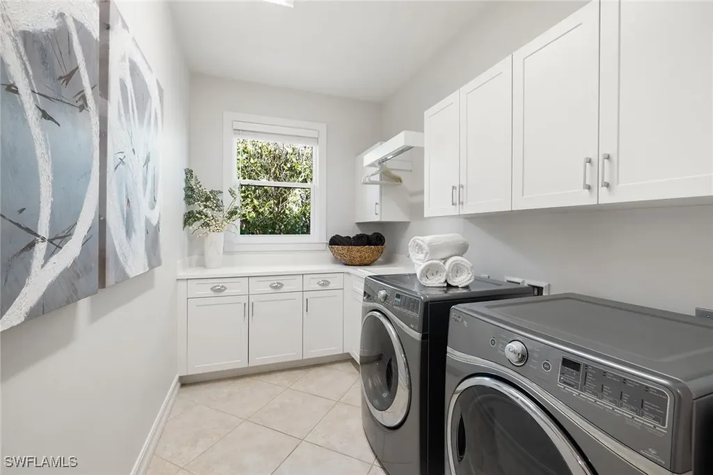 642 Bougainvillea Road Naples FL 34102