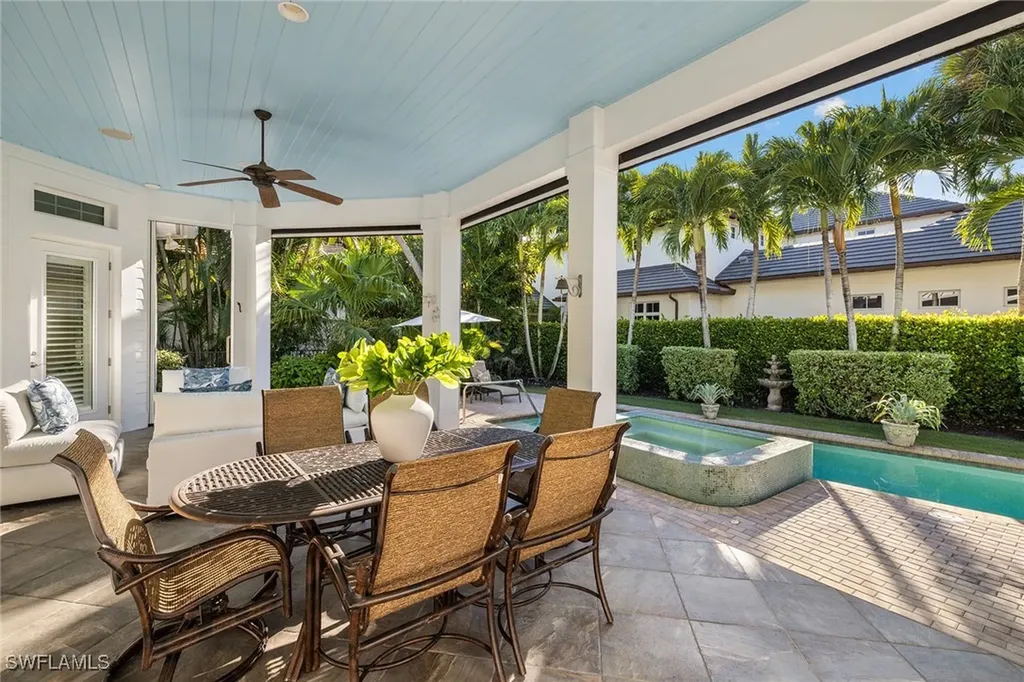 642 Bougainvillea Road Naples FL 34102