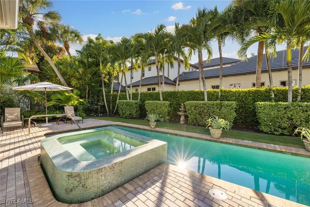 642 Bougainvillea Road Naples FL 34102