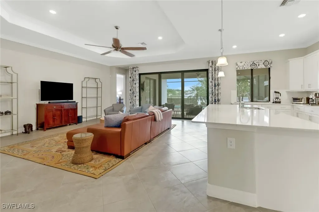 1878 Mustique Street Naples FL 34120