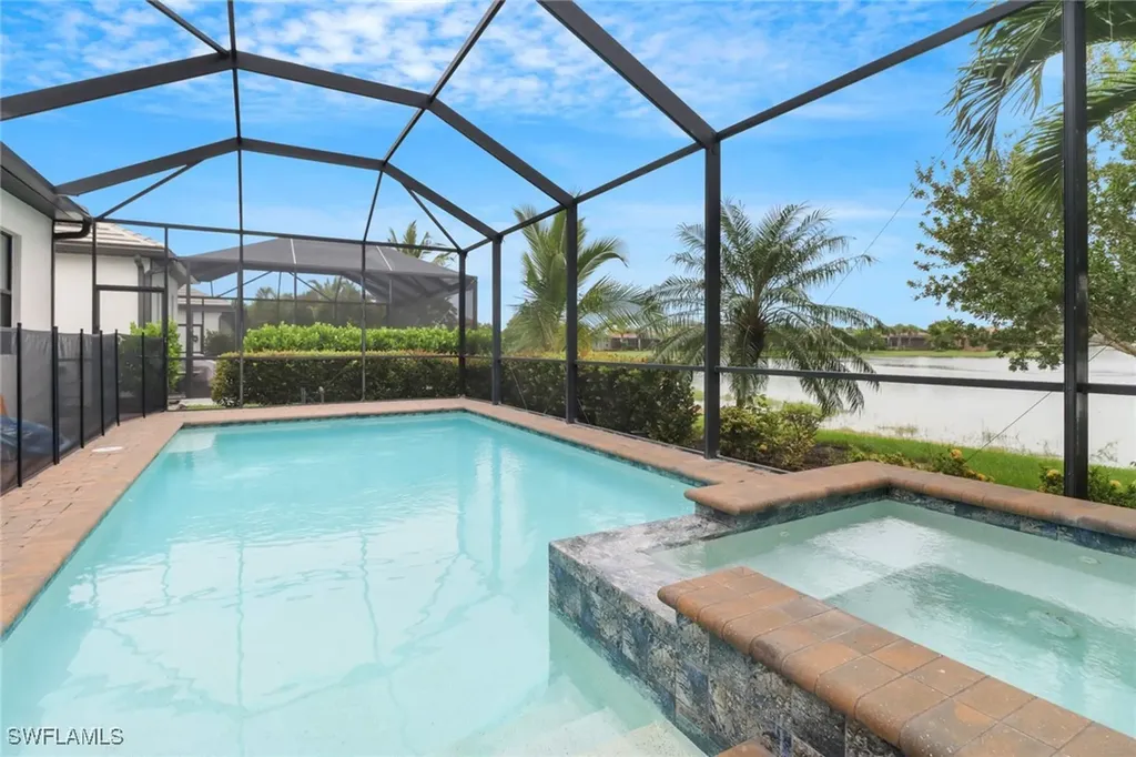 1878 Mustique Street Naples FL 34120