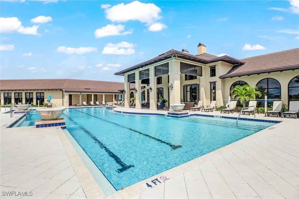 1878 Mustique Street Naples FL 34120