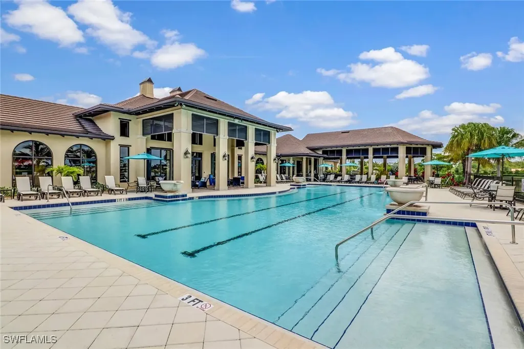 1878 Mustique Street Naples FL 34120