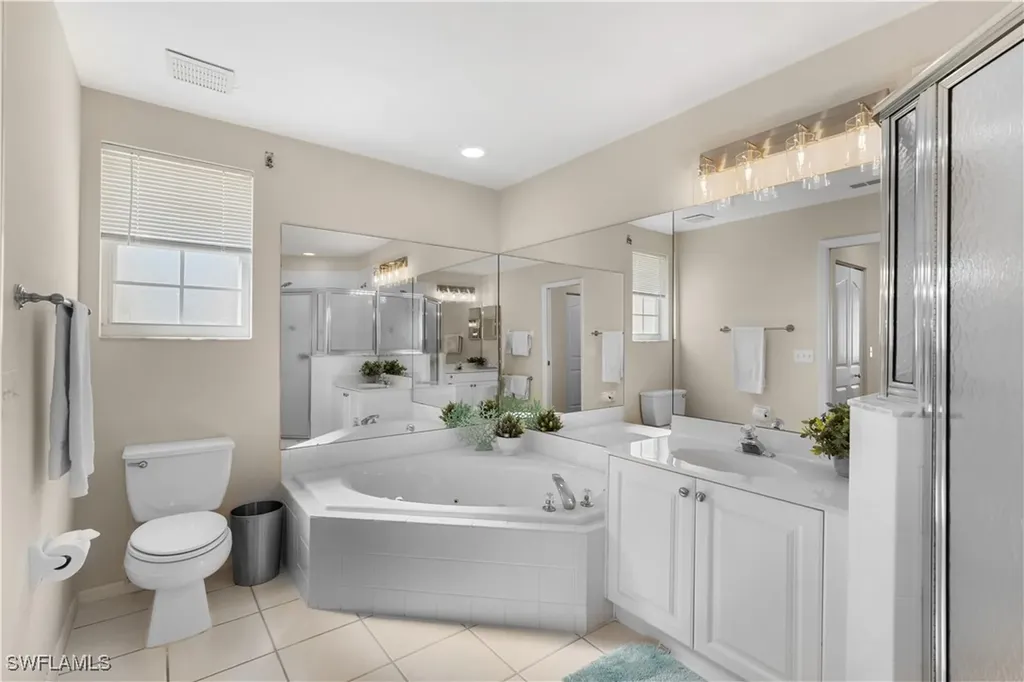 1758 Reuven Circle Naples FL 34112