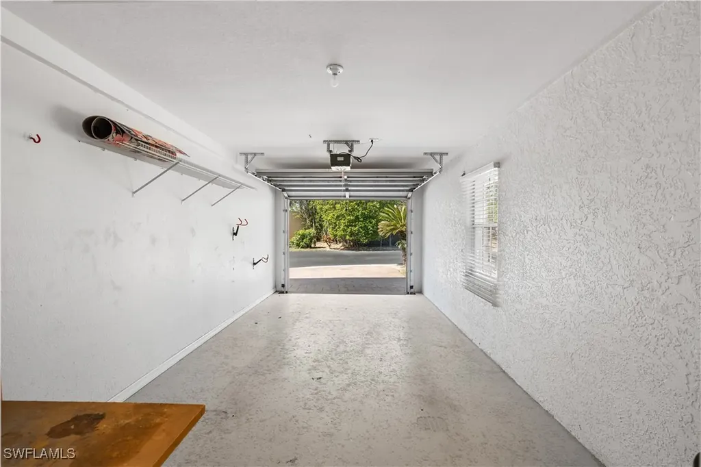 1758 Reuven Circle Naples FL 34112