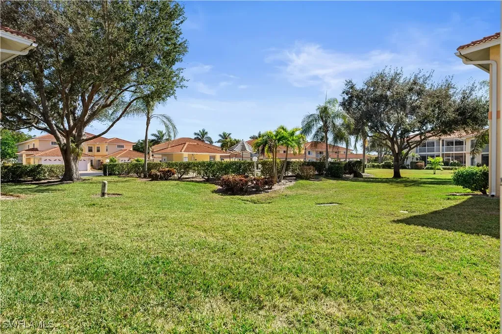 1758 Reuven Circle Naples FL 34112