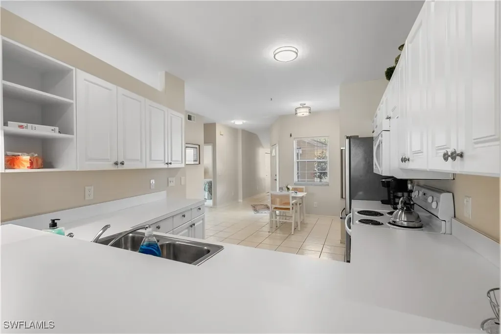 1758 Reuven Circle Naples FL 34112