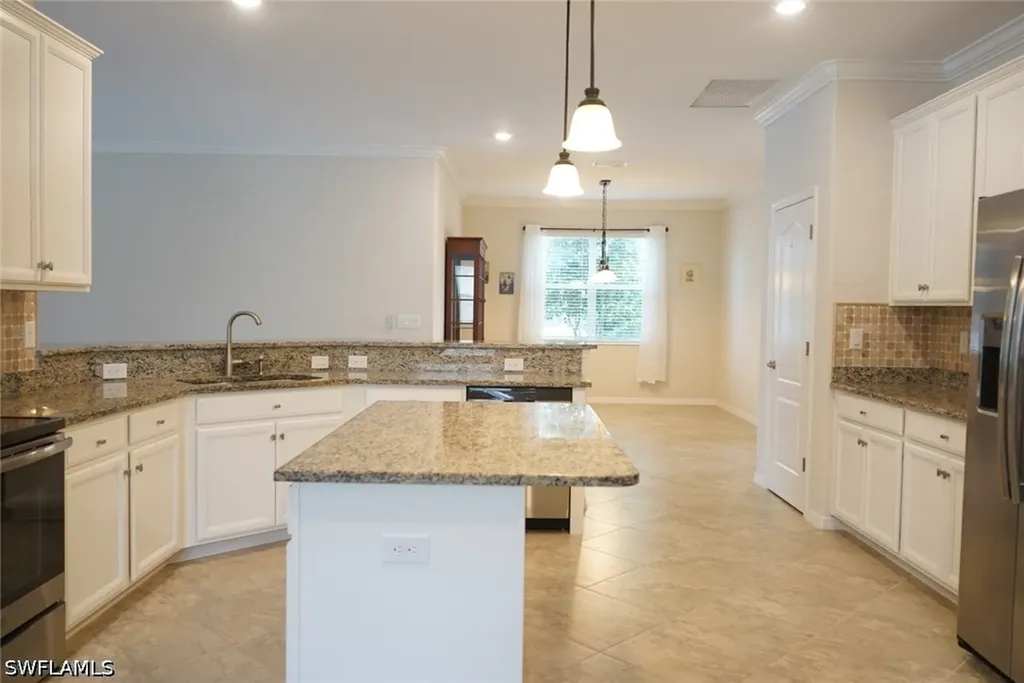 2179 Vermont Lane Naples FL 34120