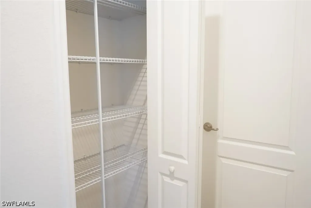 2179 Vermont Lane Naples FL 34120