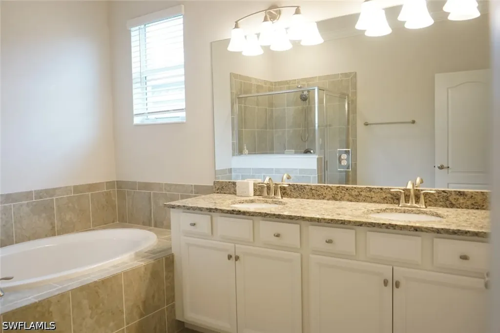 2179 Vermont Lane Naples FL 34120