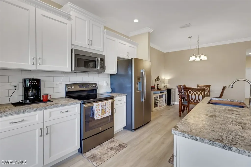 20656 Candlewood Estero FL 33928