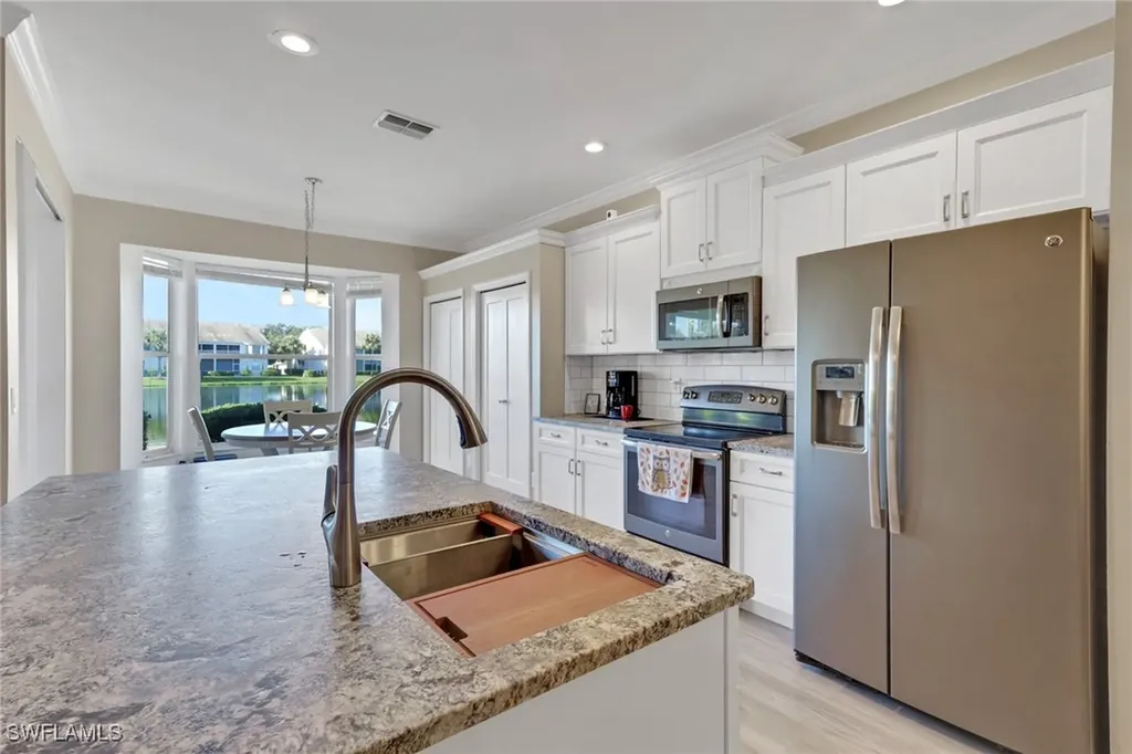 20656 Candlewood Estero FL 33928