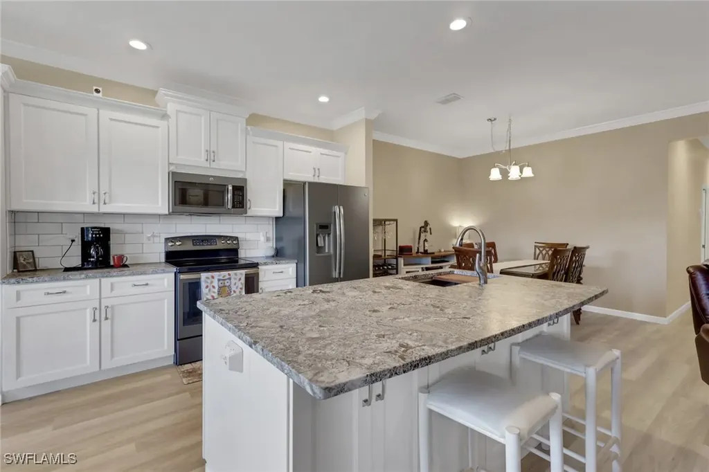 20656 Candlewood Estero FL 33928