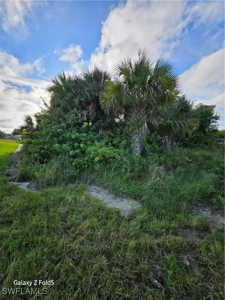 2504-2506 Park Road Park Road Lehigh Acres FL 33971