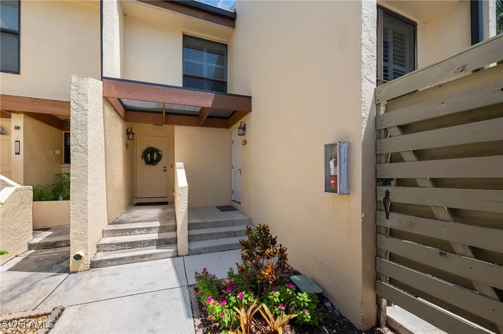 8765 Lateen Lane Fort Myers FL 33919