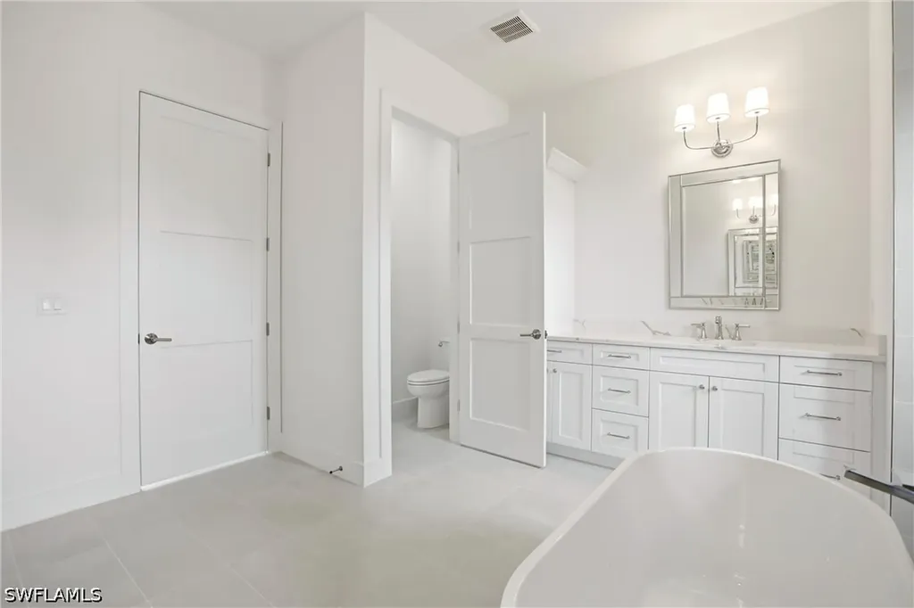 211 Landmark Street Marco Island FL 34145