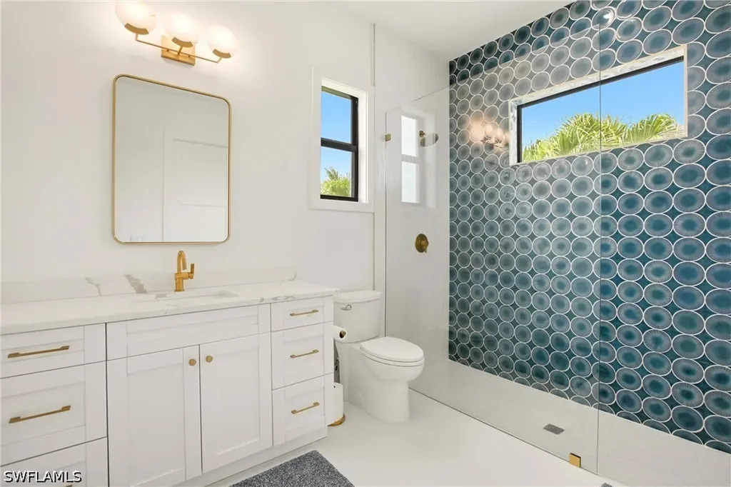 211 Landmark Street Marco Island FL 34145