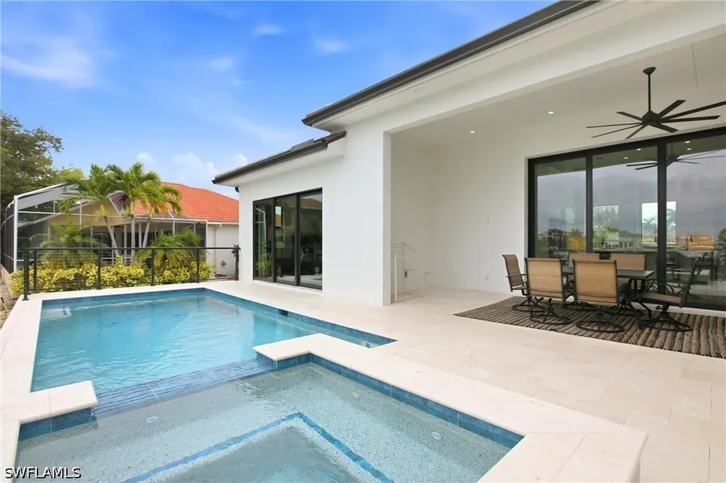 211 Landmark Street Marco Island FL 34145