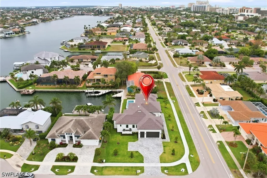 211 Landmark Street Marco Island FL 34145