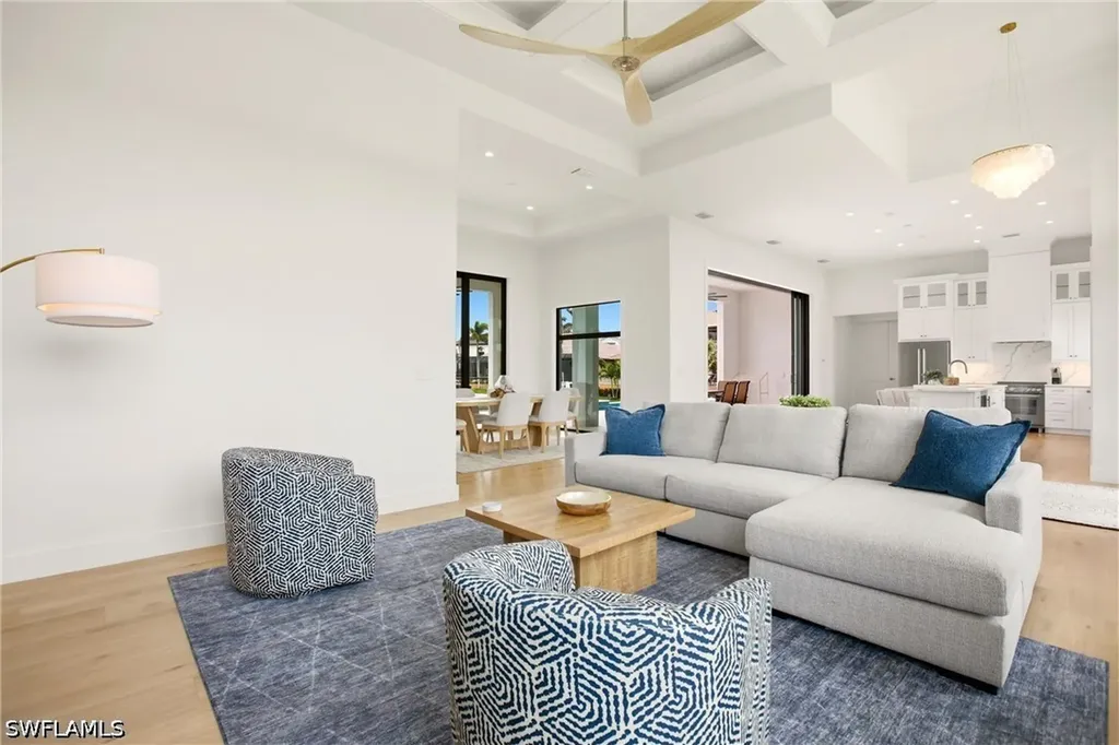211 Landmark Street Marco Island FL 34145