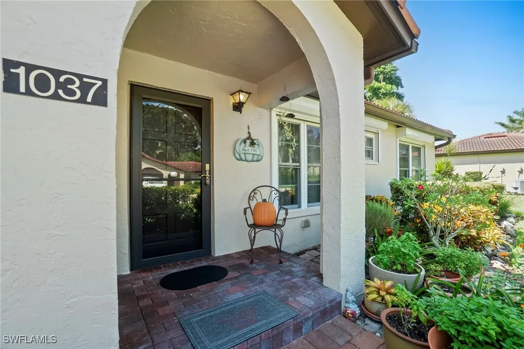 1037 Forest Lakes Drive Naples FL 34105