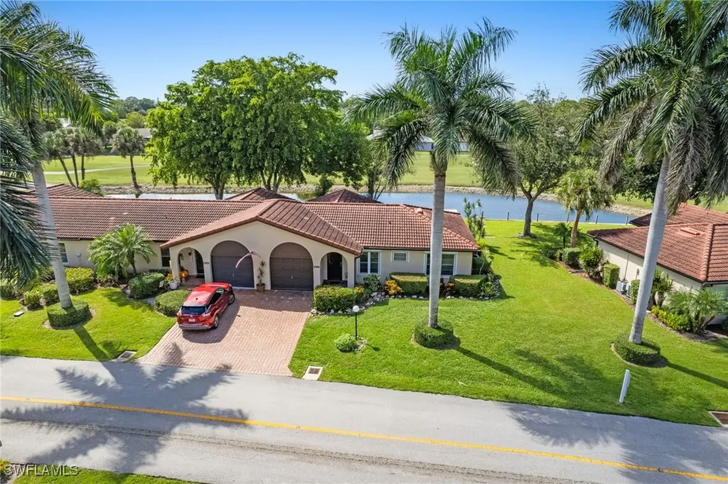 1037 Forest Lakes Drive Naples FL 34105