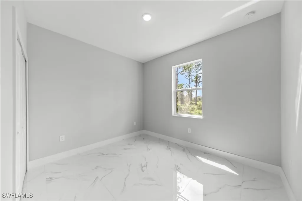 237 Columbus Boulevard S Lehigh Acres FL 33974