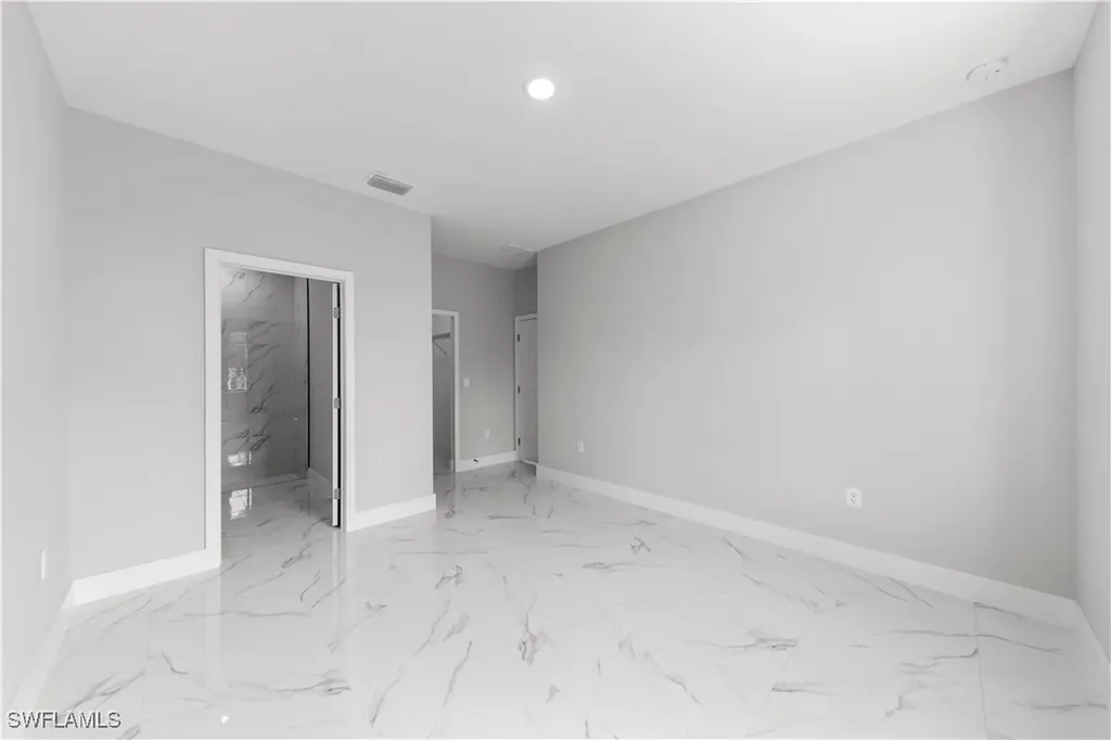 1111 Dutchess Street E Lehigh Acres FL 33974