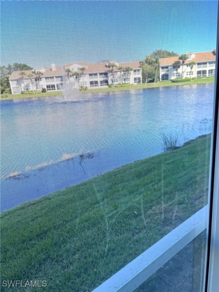 8405 Excalibur Circle Naples FL 34108