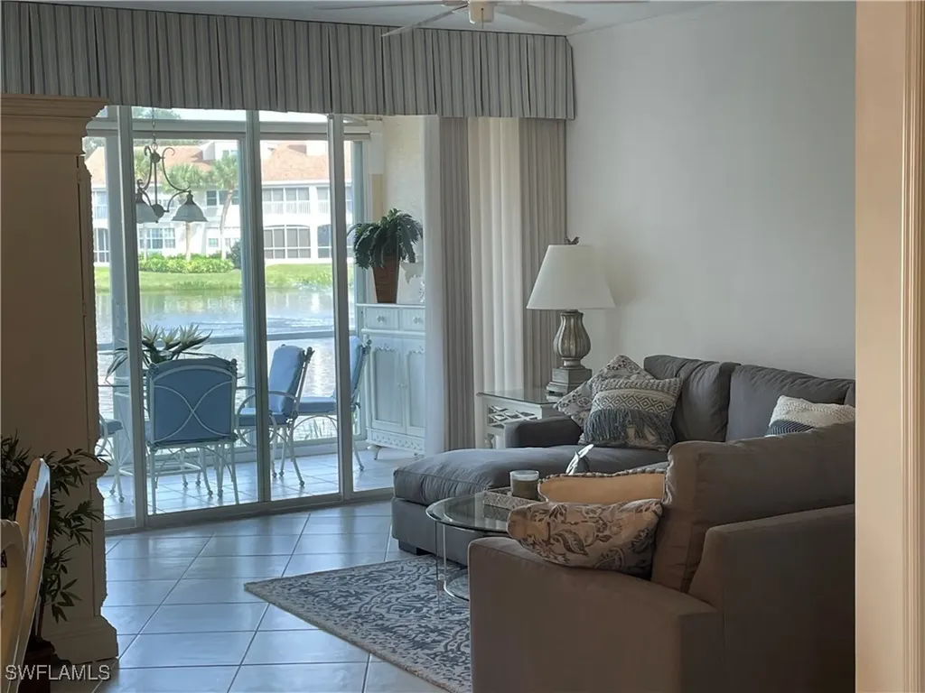 8405 Excalibur Circle Naples FL 34108