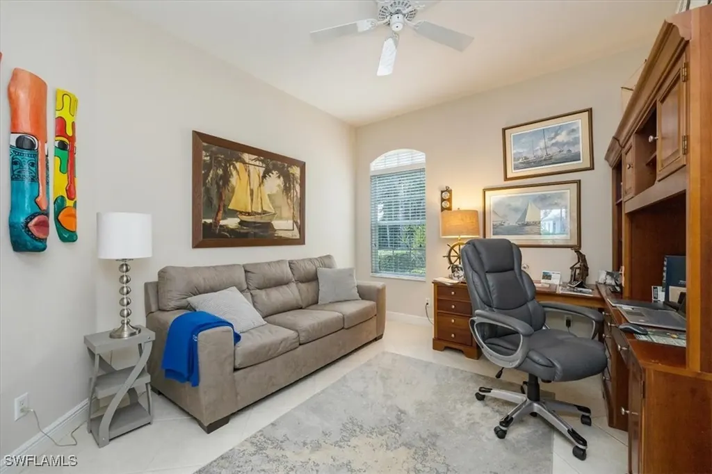 913 Vistana Circle Naples FL 34119