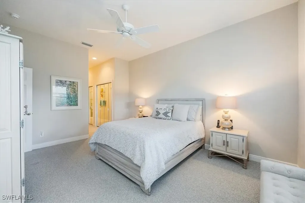 913 Vistana Circle Naples FL 34119