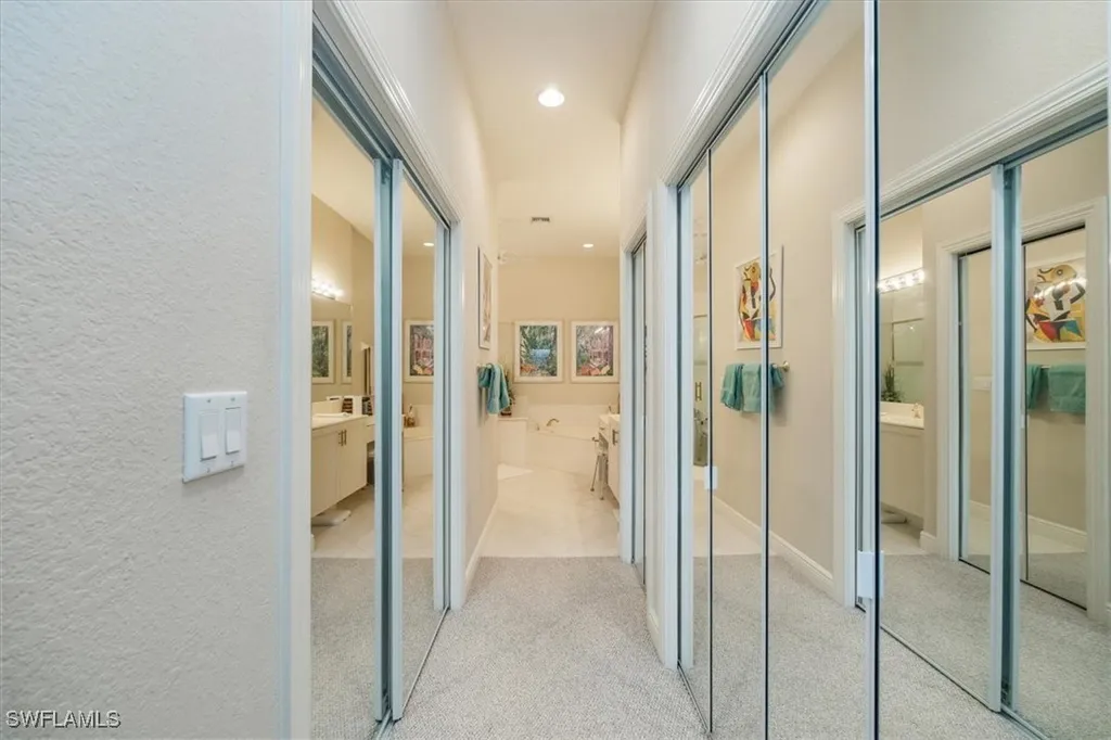 913 Vistana Circle Naples FL 34119