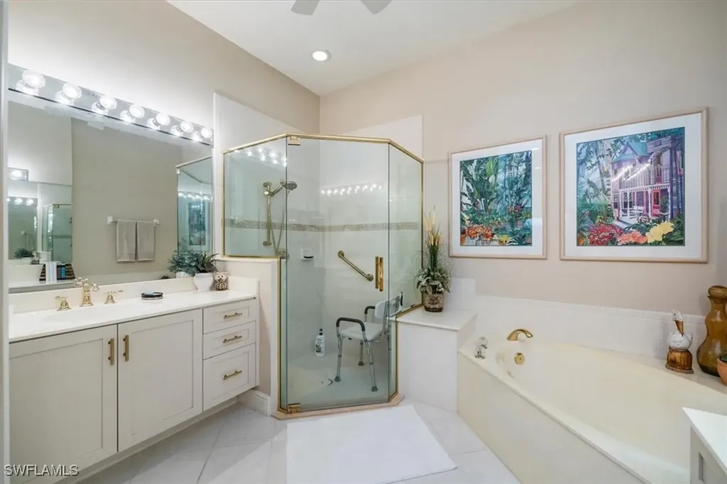 913 Vistana Circle Naples FL 34119