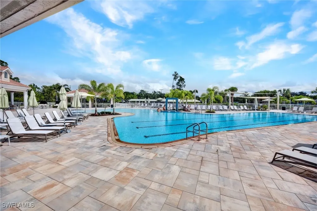 8247 Parkstone Place Naples FL 34120