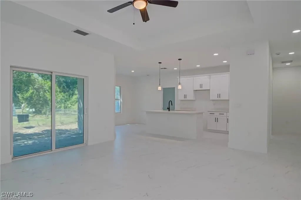 2113 Robert Avenue Alva FL 33920