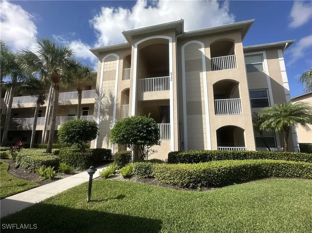 2720 Cypress Trace Circle Naples FL 34119