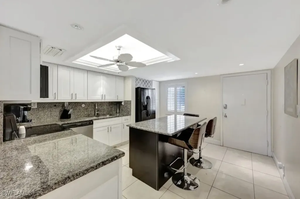 2264 Winkler Avenue Fort Myers FL 33901