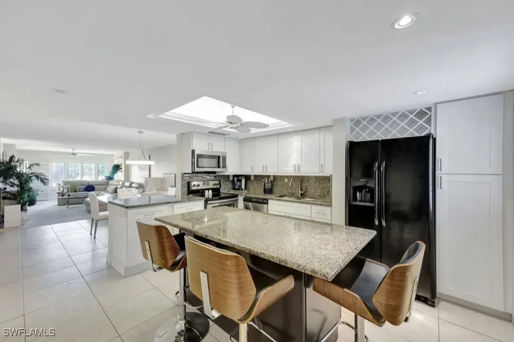 2264 Winkler Avenue Fort Myers FL 33901