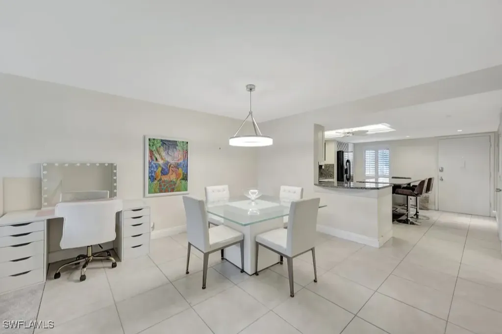 2264 Winkler Avenue Fort Myers FL 33901