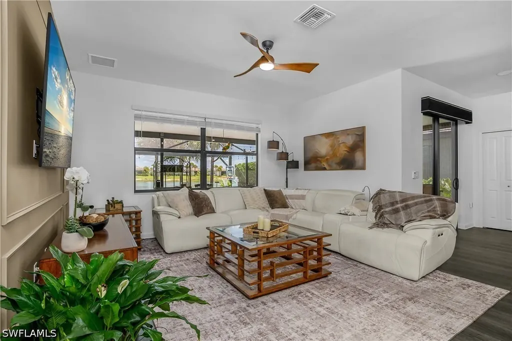20195 Hartford Boulevard Estero FL 33928