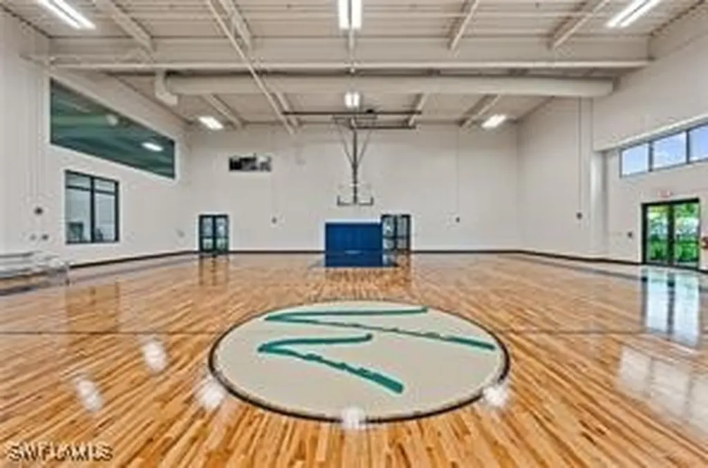 20195 Hartford Boulevard Estero FL 33928