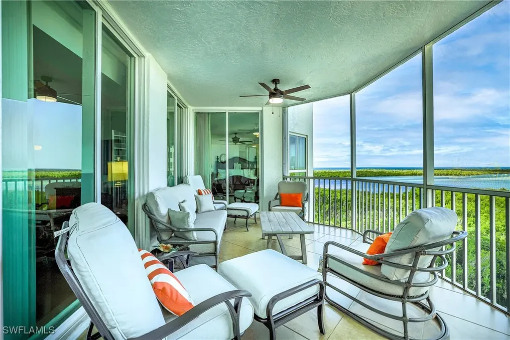295 Grande Way Naples FL 34110