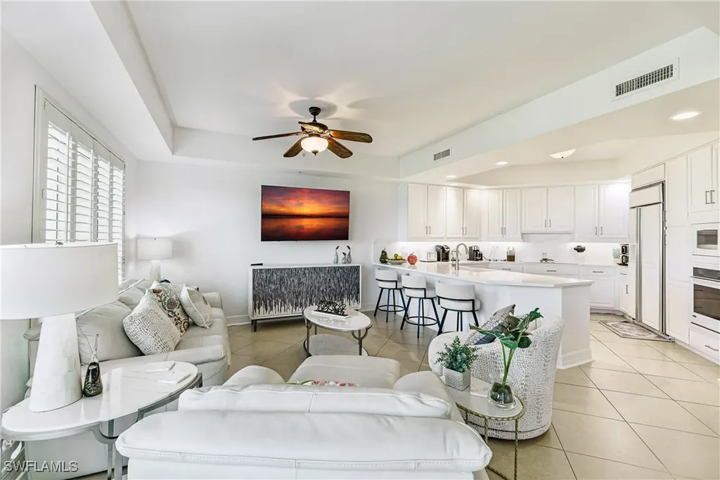 295 Grande Way Naples FL 34110